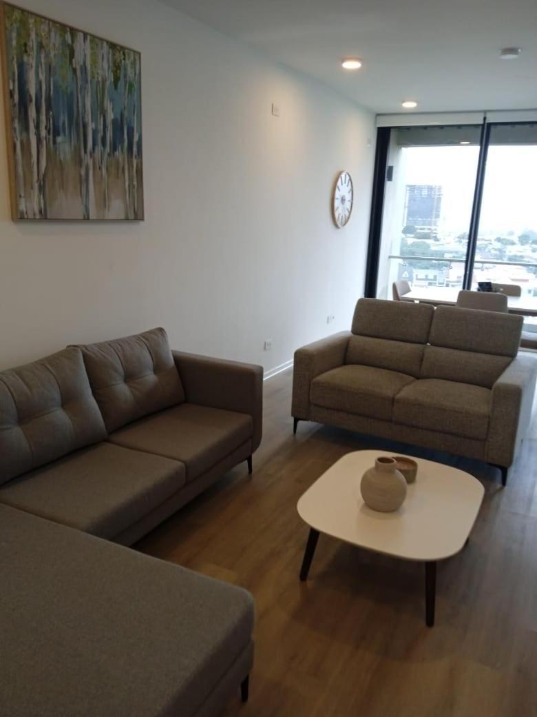 Bee Suites San Jose - Escalante San Jose (San Jose) Exterior foto